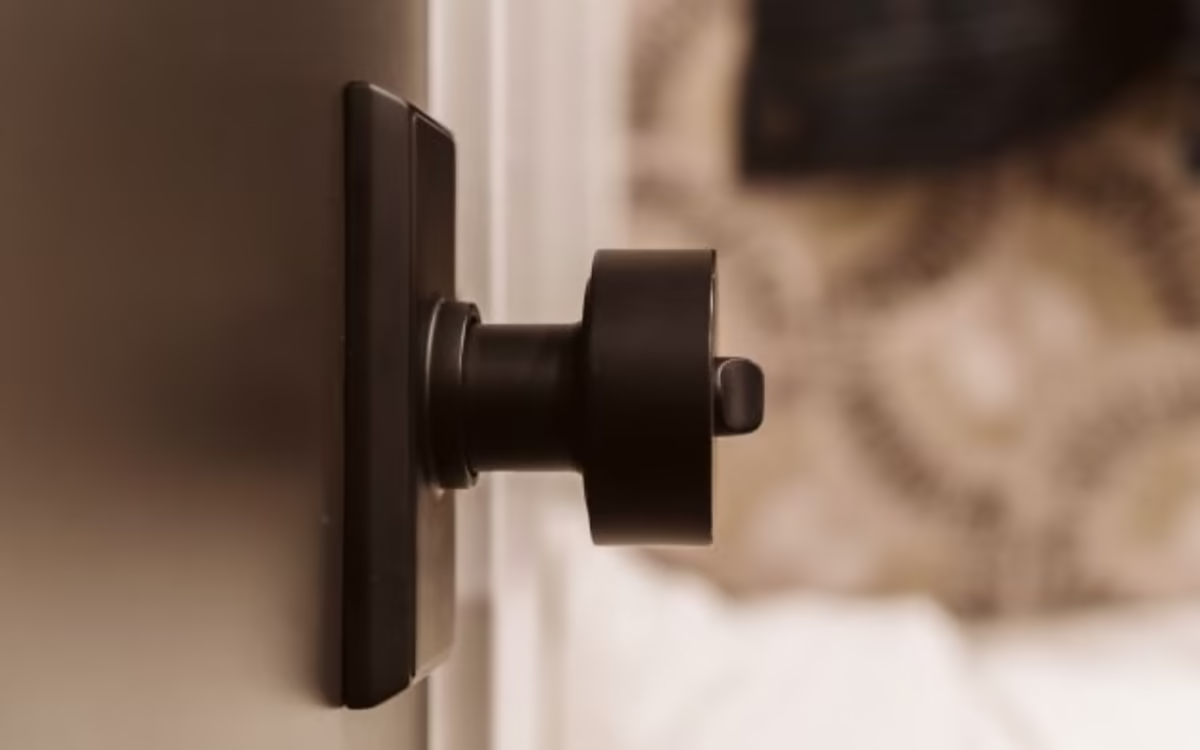Emtek Key in Round Knob - Image 6